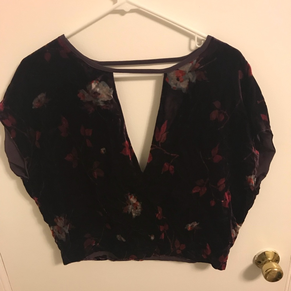 Floral velvet deep cut top